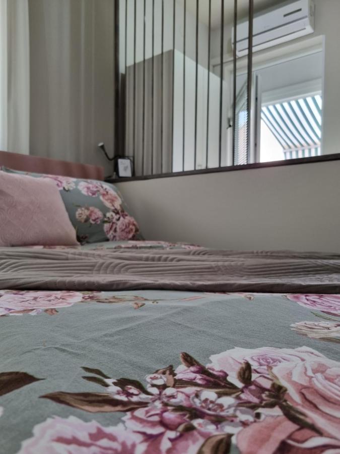 Apartmán Onlystudio With Free Parking