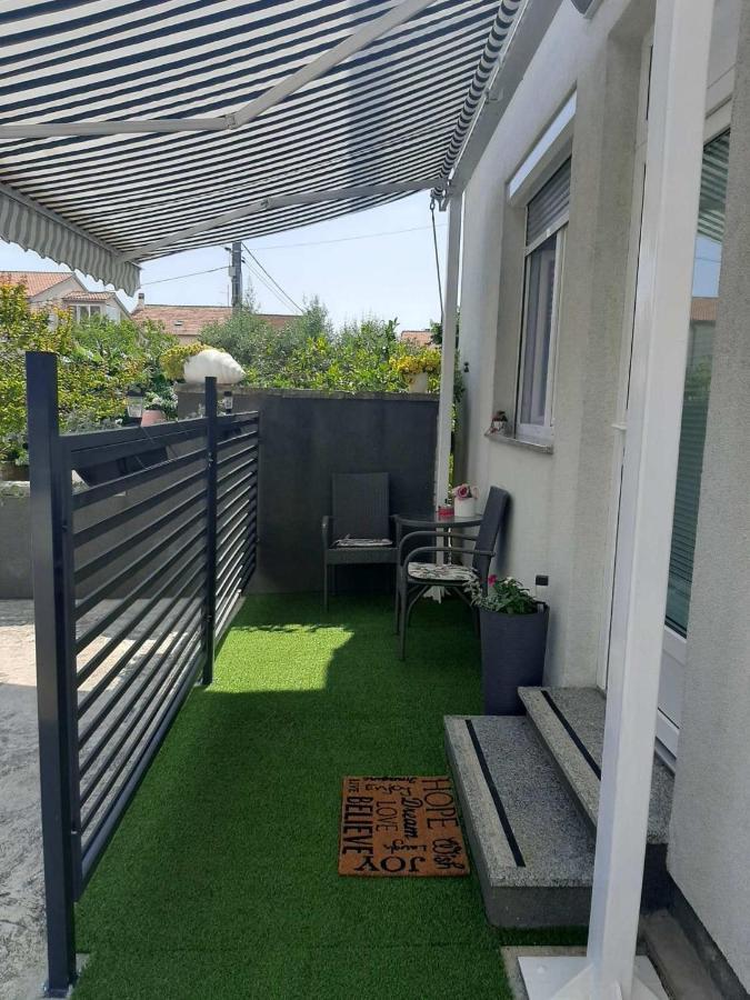 Onlystudio With Free Parking Apartmán Zadar